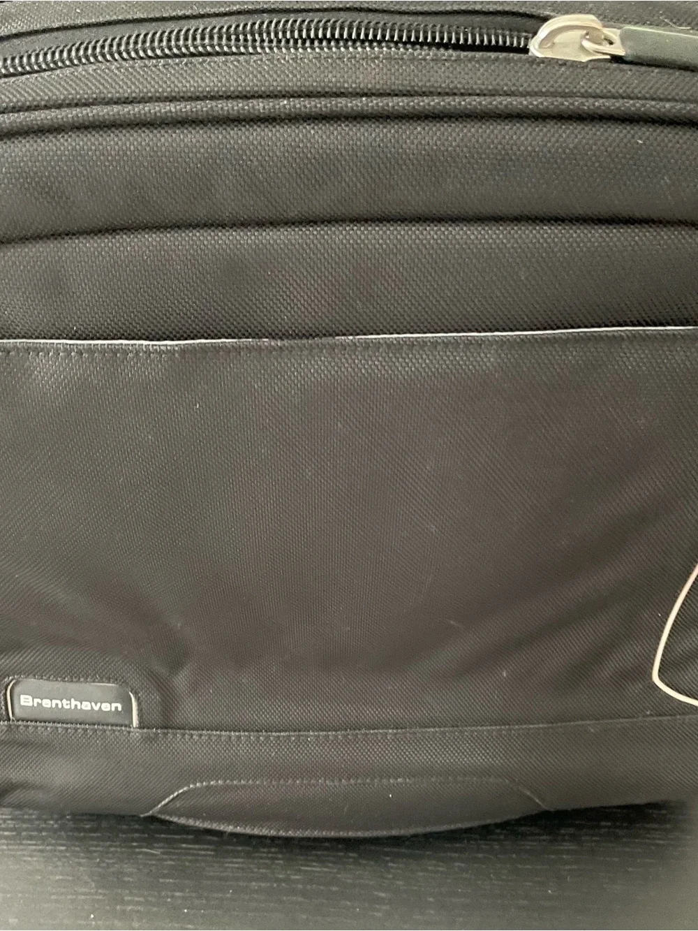 Brenthaven laptop bag for laptops up to 15.6 inches